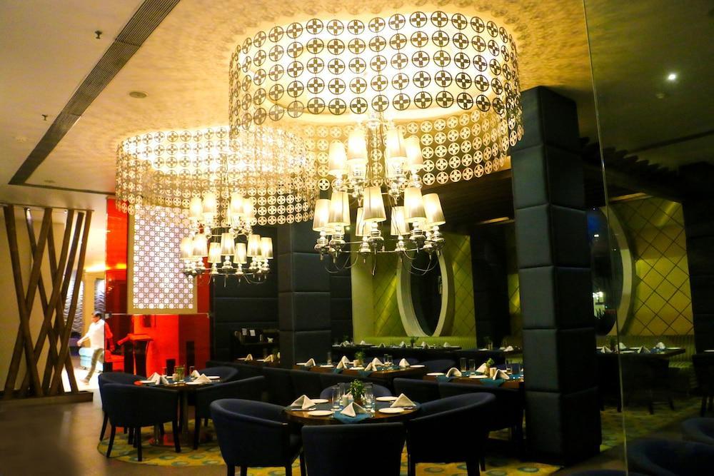 Barsana Hotel & Resort סיליגורי מראה חיצוני תמונה