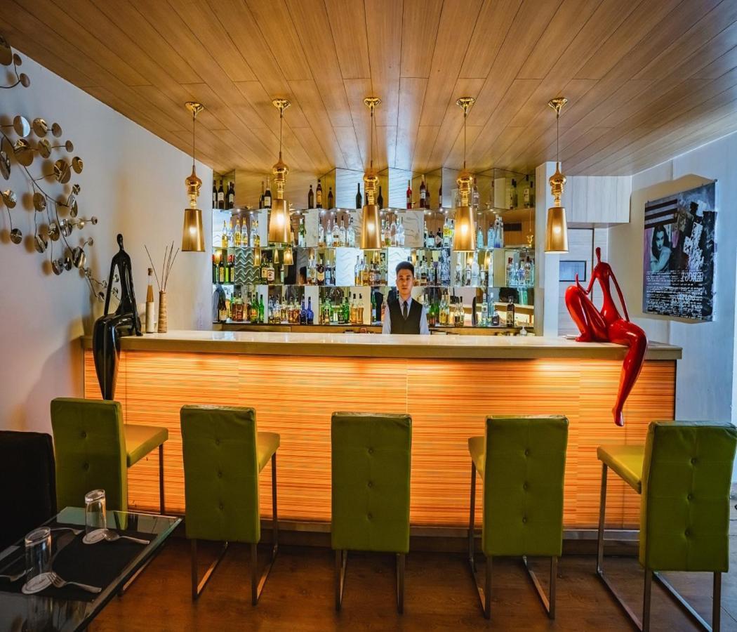 Barsana Hotel & Resort סיליגורי מראה חיצוני תמונה
