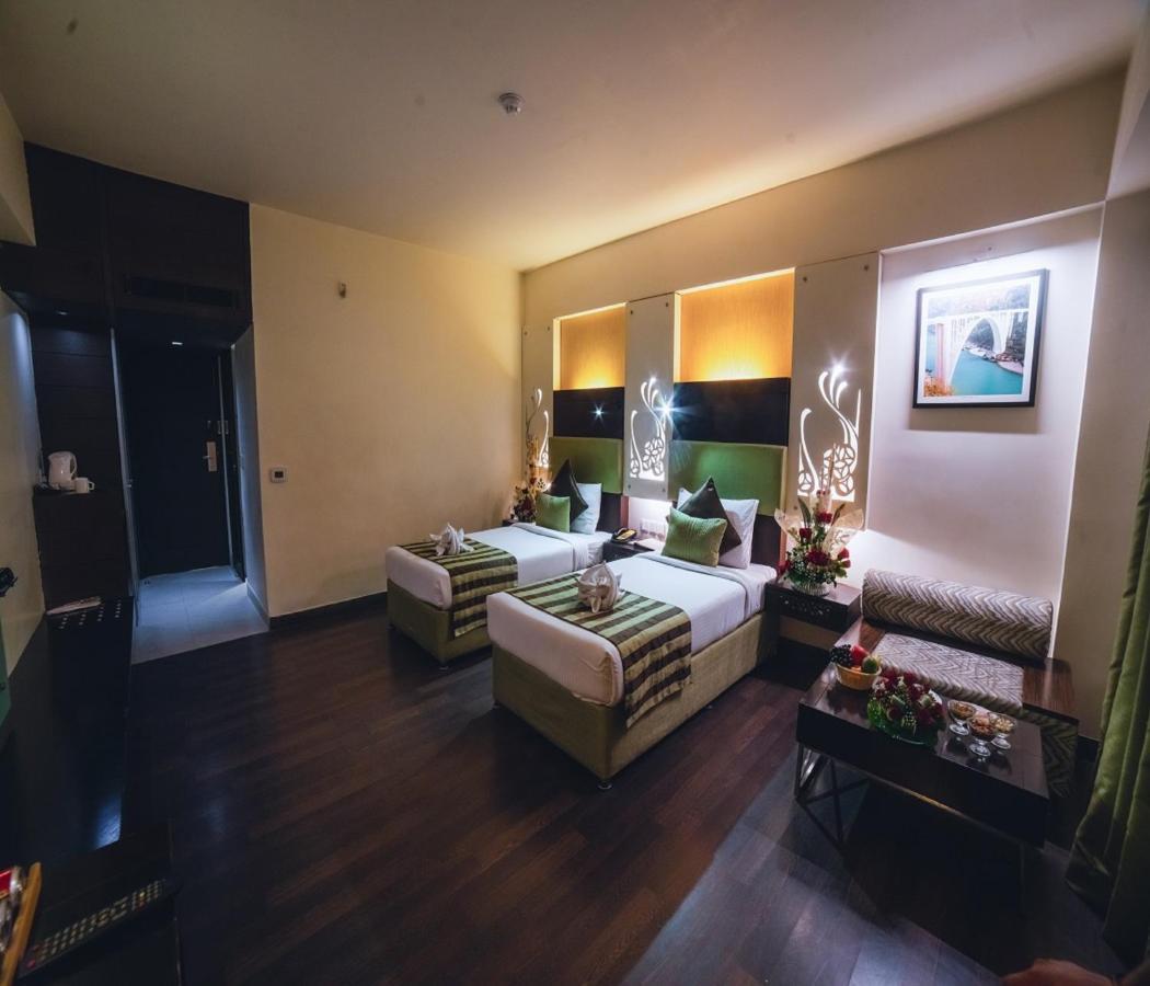 Barsana Hotel & Resort סיליגורי מראה חיצוני תמונה