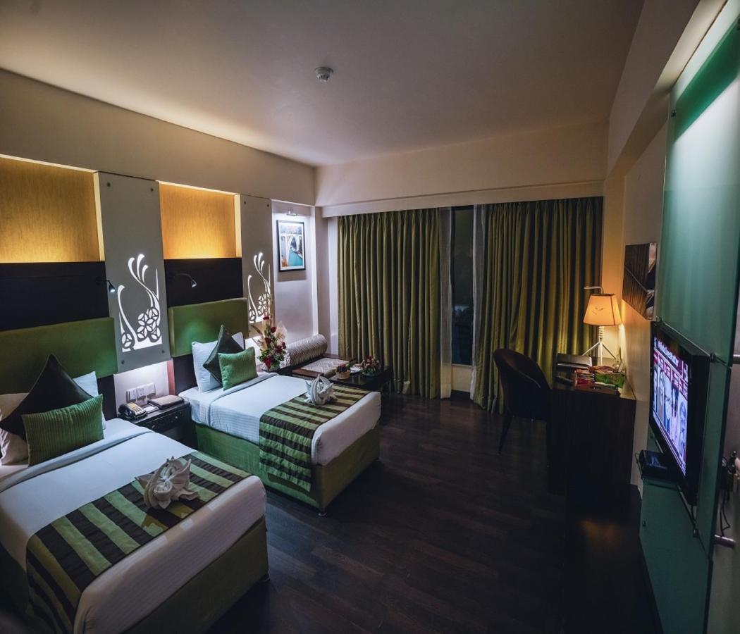 Barsana Hotel & Resort סיליגורי מראה חיצוני תמונה